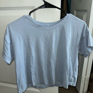 Lululemon size 6 barely cropped baby blue tank
